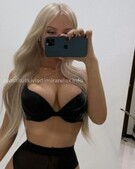 Анкета проститутки Рената - метро Раменки, возраст - 23